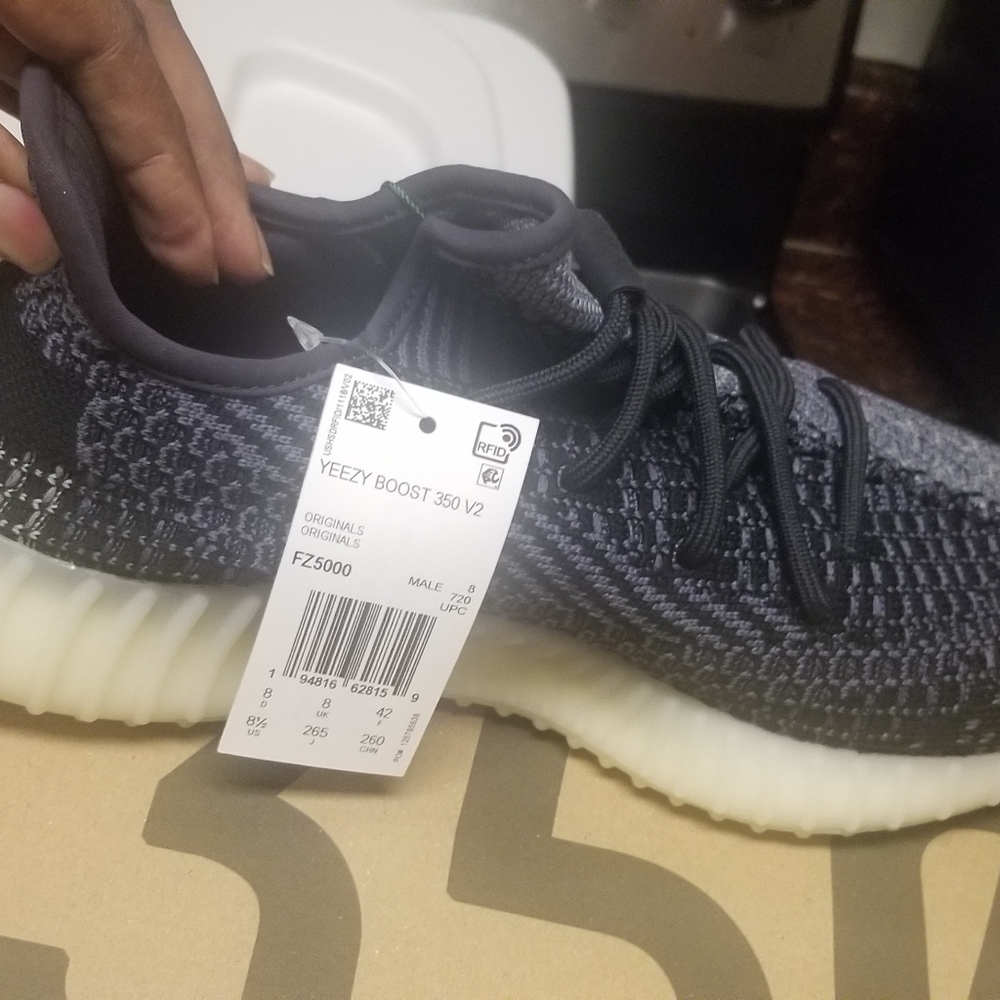Yeezy Carbon's